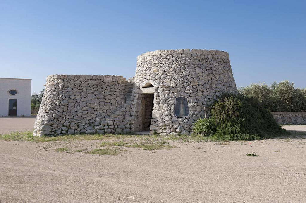 Furnirussi Tenuta Carpignano Salentino Exterior foto